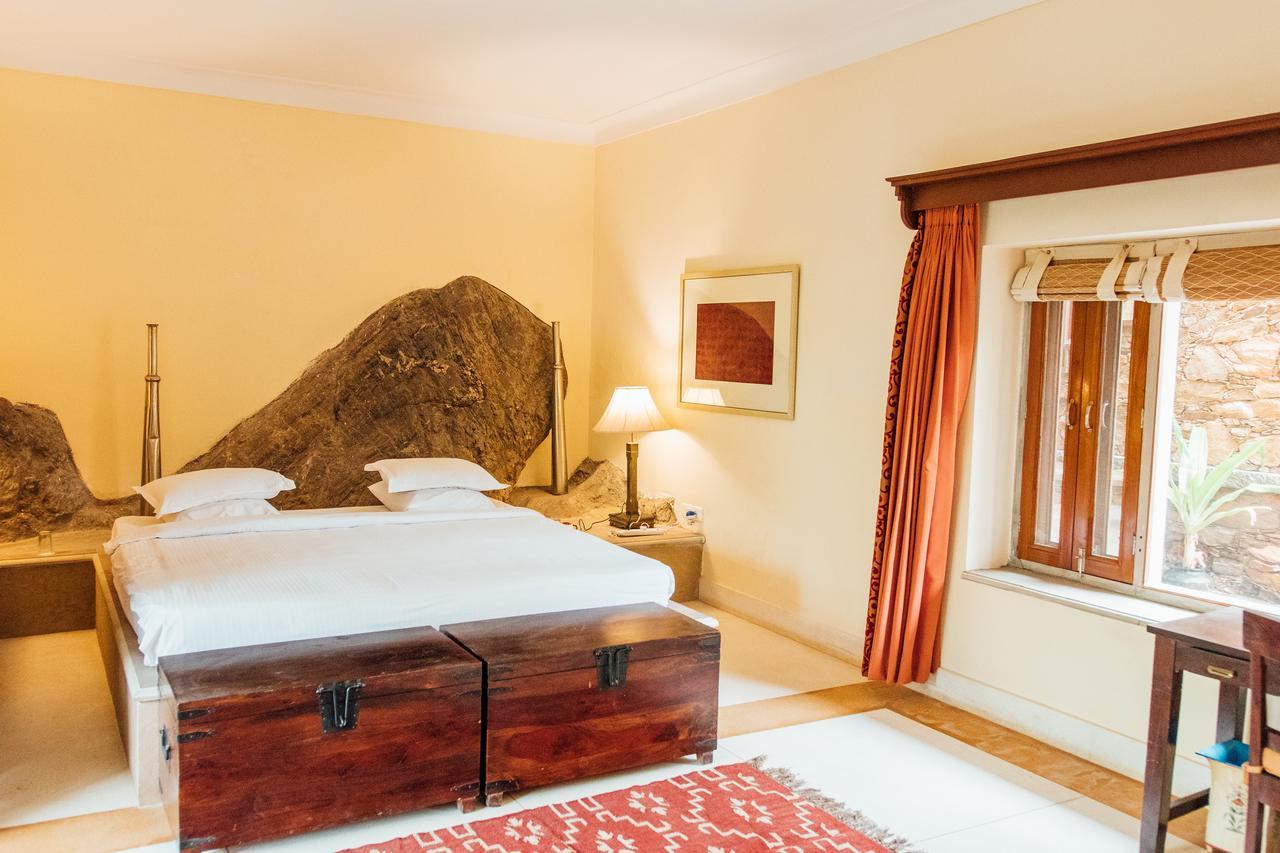 Devra Udaipur Hotel Buitenkant foto