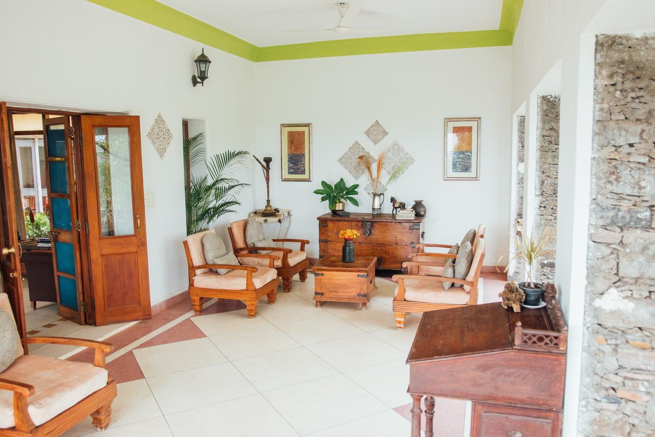 Devra Udaipur Hotel Buitenkant foto