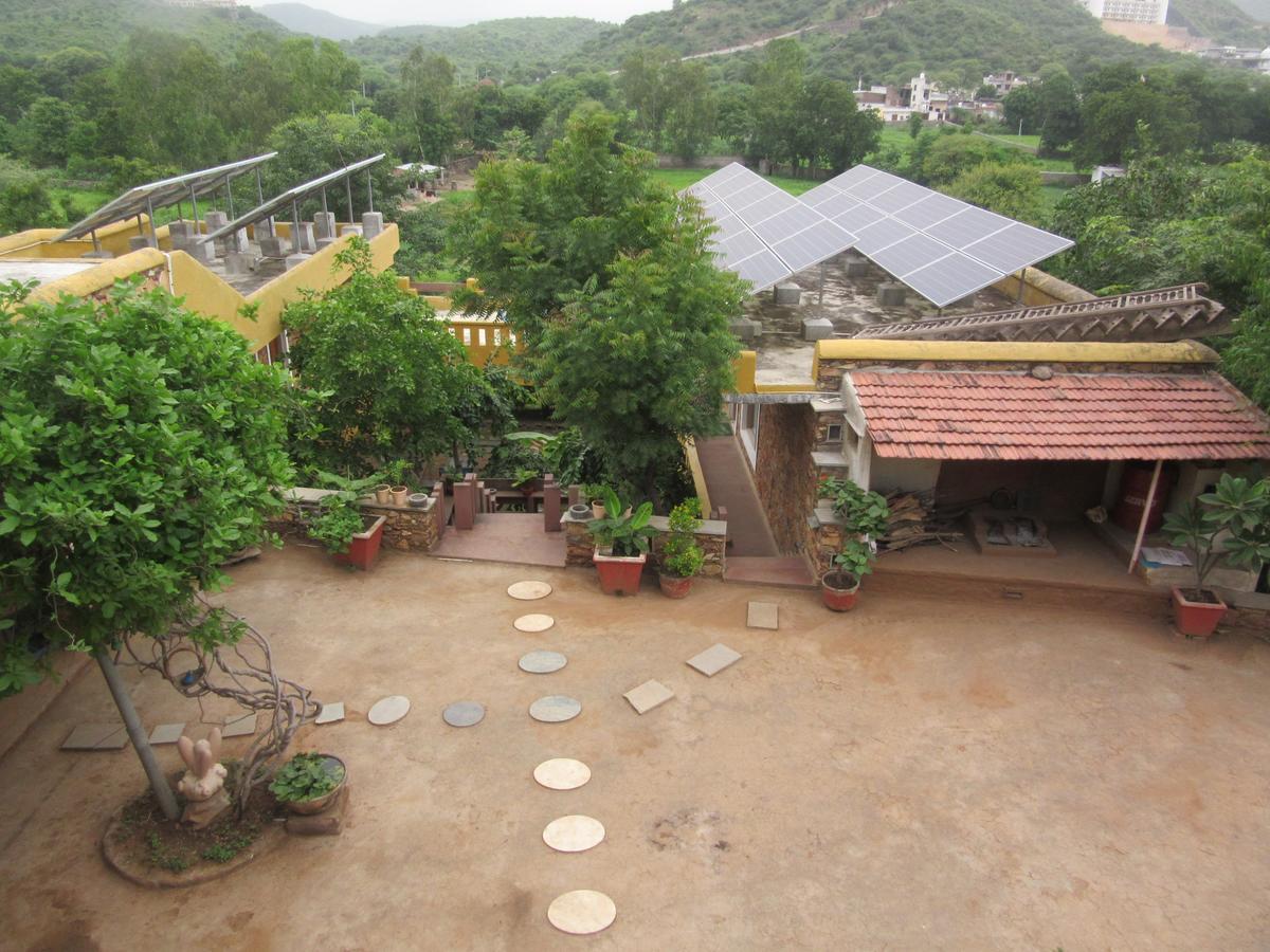 Devra Udaipur Hotel Buitenkant foto
